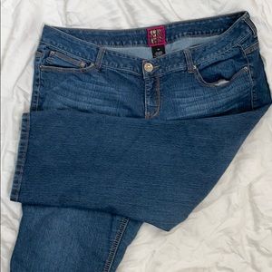 Torrid Denim Capri pants